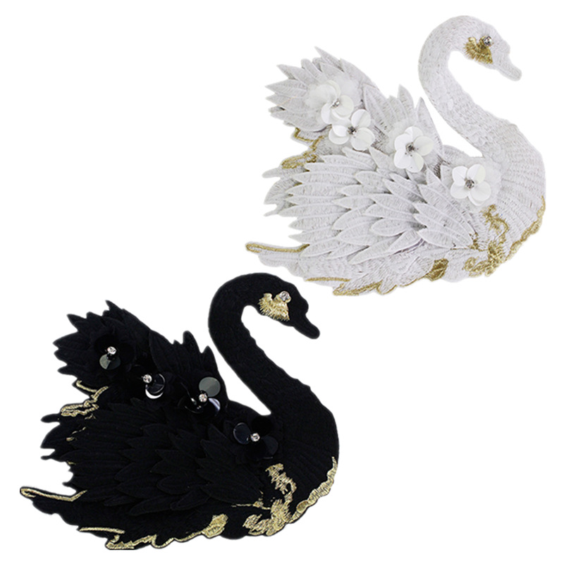 10pcs/Lot Sew-on Large Sequin  - Embroidery On Black Shirt 评论和价格