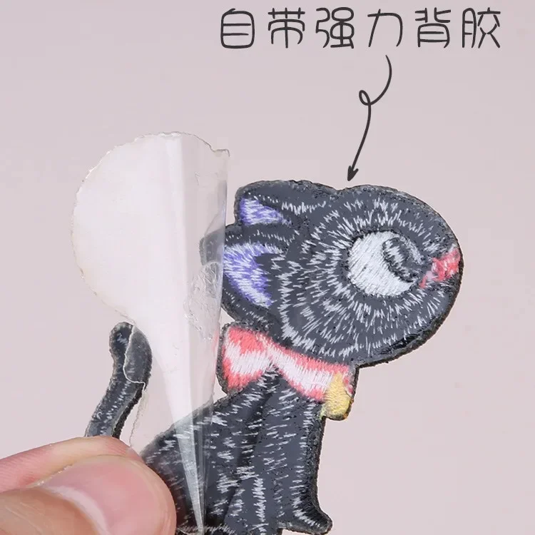 Cute Cartoon Self-adhesive Big - Embroidery On Black Shirt 评论和价格