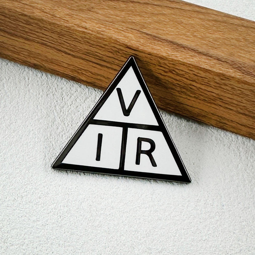 Ohm'S Law Triangle Brooch Phys - Embroidery Initials 评论和价格