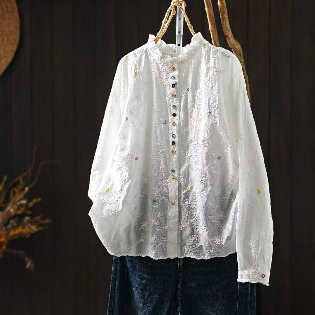 Women Ruffled Stand Collar Blo - Embroidery Eyelet 评论和价格