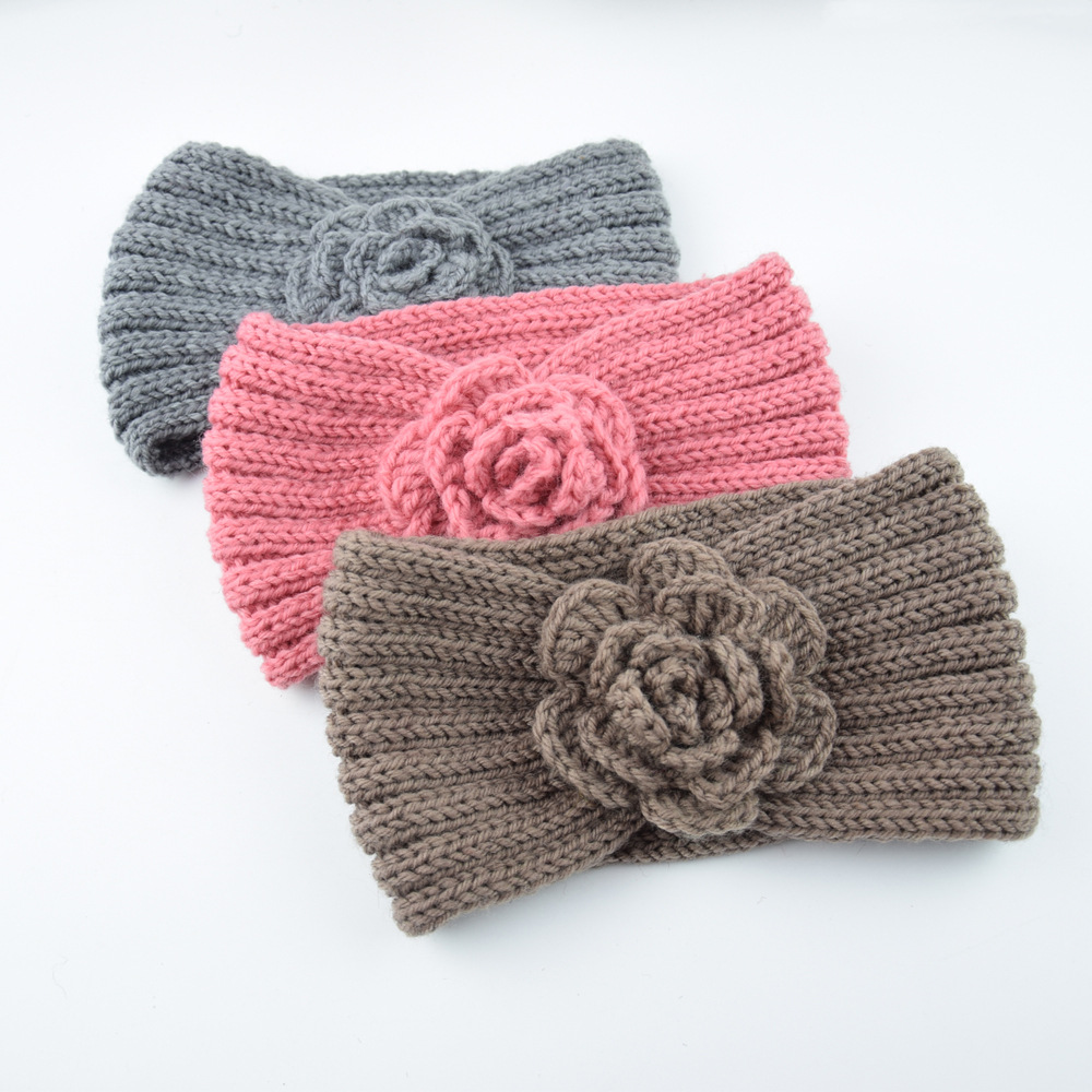Women Camellia Flower Knitted  - Felt Sheet Wool 评论和价格