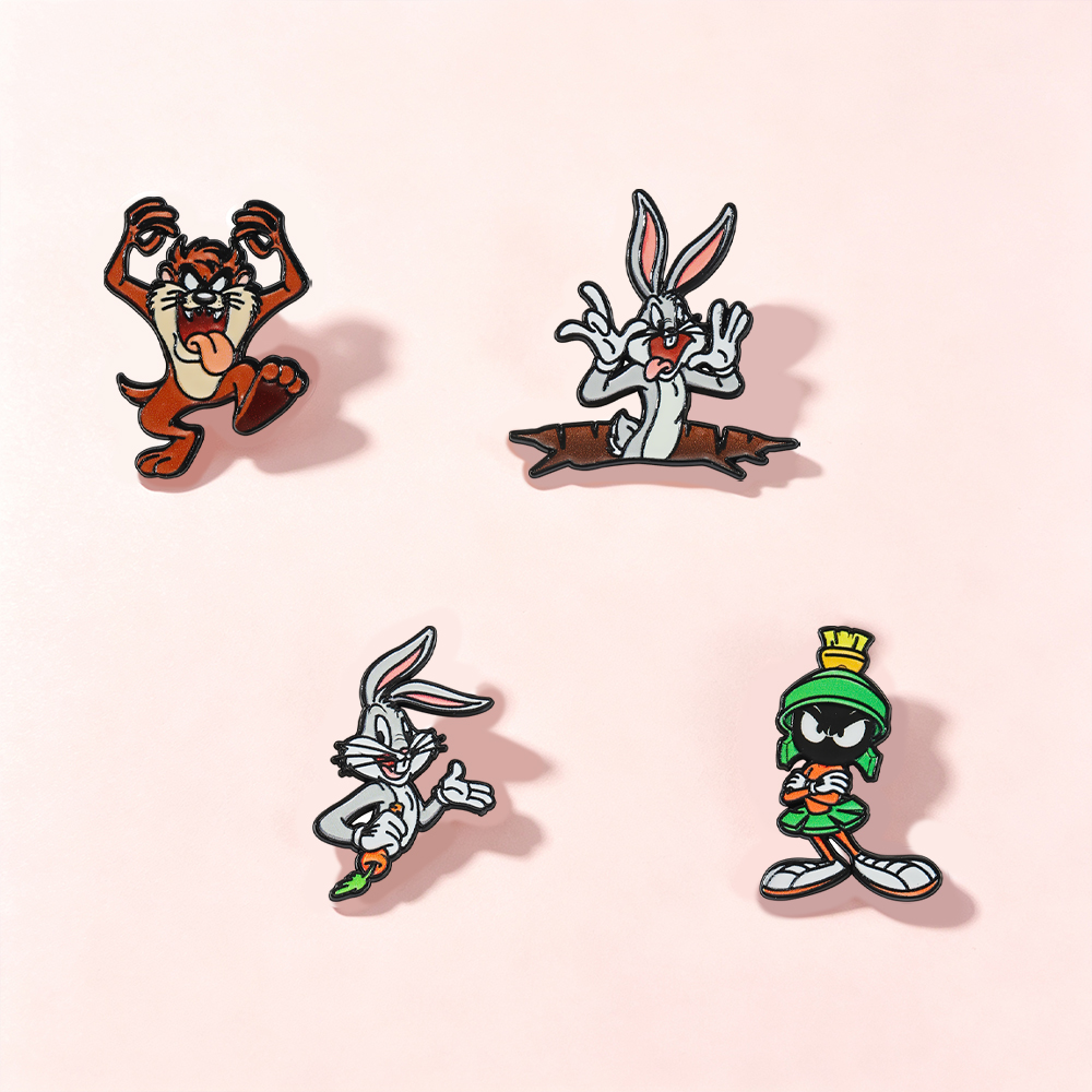 4pcs Cartoon Character Lapel P - Embroidery Rabbit 评论和价格