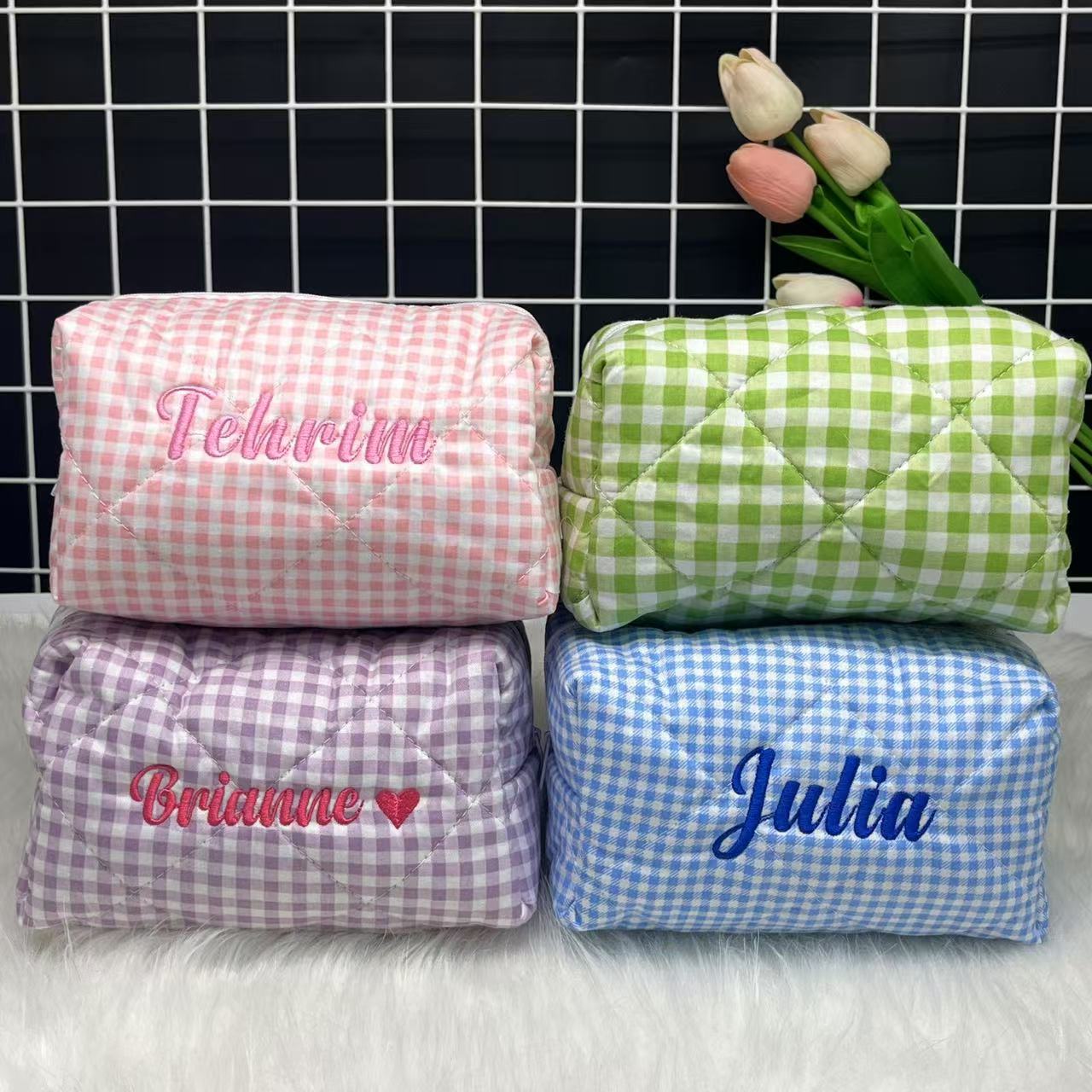 Large Capacity Striped Cosmeti - Embroidery Logo 评论和价格